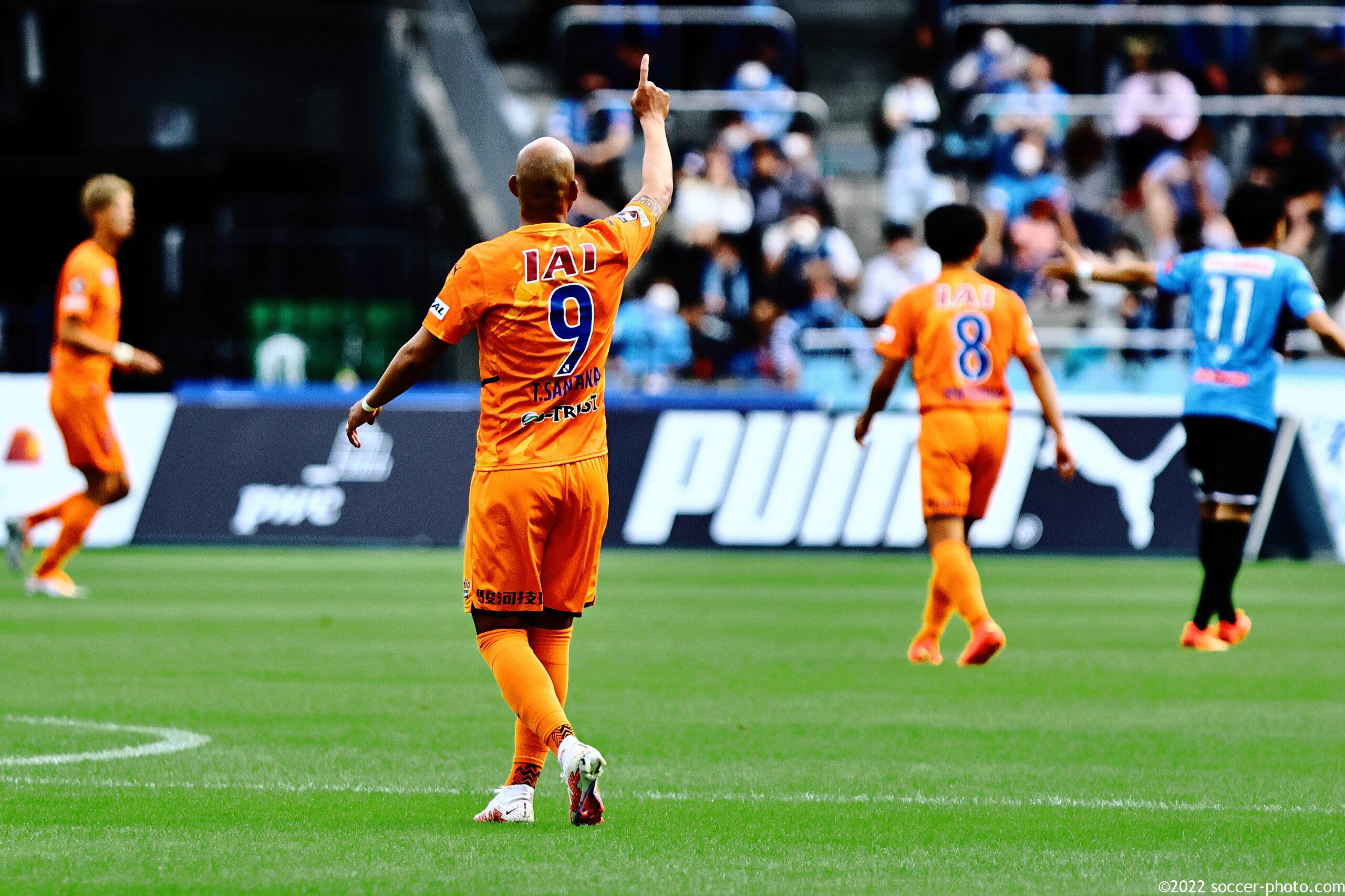 チアゴ サンタナ | 【⚽Ｊリーグ選手写真・壁紙はサカフォト】