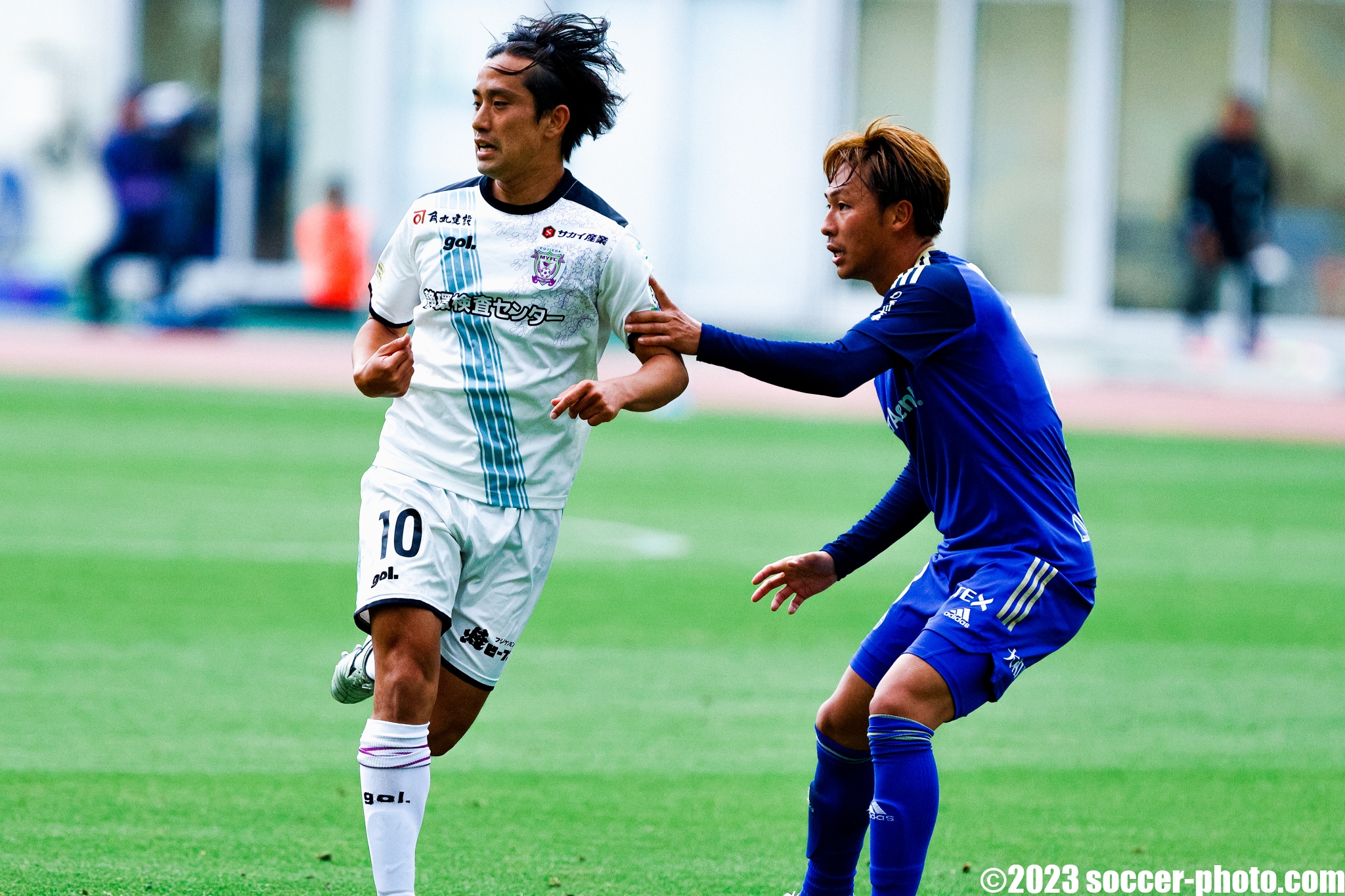 藤枝MYFC MF No.10 横山暁之選手 2023.04.02 藤枝vs 町田[写真 soccer-photo.com]