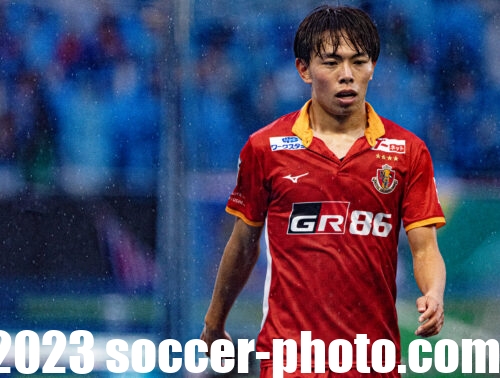 名古屋グランパス-No.34-MF-内田